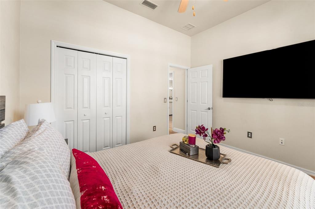 3737 Southwest 74th Drive Gainesville, FL 32608 - Photo 22 of 34