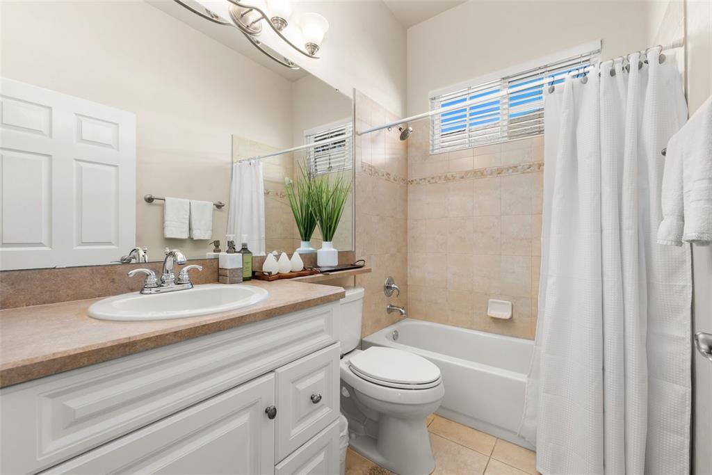 3737 Southwest 74th Drive Gainesville, FL 32608 - Photo 23 of 34