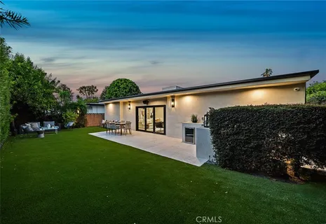 $2,095,000 | 5157 Woodley Avenue, Encino, CA 91436