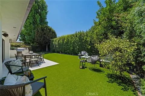 $2,095,000 | 5157 Woodley Avenue, Encino, CA 91436