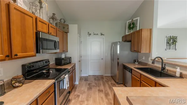 $329,900 | 29499 Walnut Hollow Drive, Wright City, MO 63390