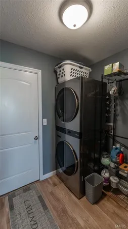 $329,900 | 29499 Walnut Hollow Drive, Wright City, MO 63390