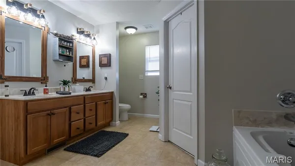 $329,900 | 29499 Walnut Hollow Drive, Wright City, MO 63390