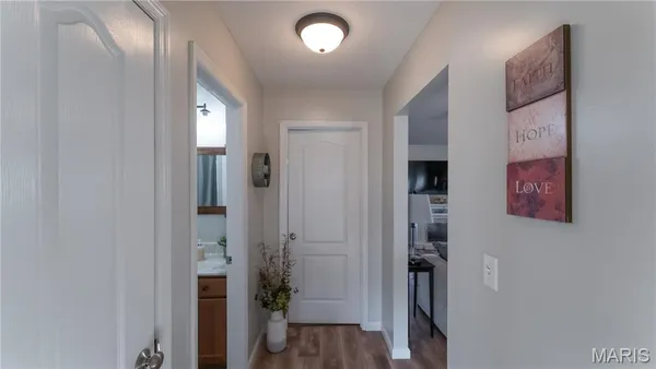 $329,900 | 29499 Walnut Hollow Drive, Wright City, MO 63390