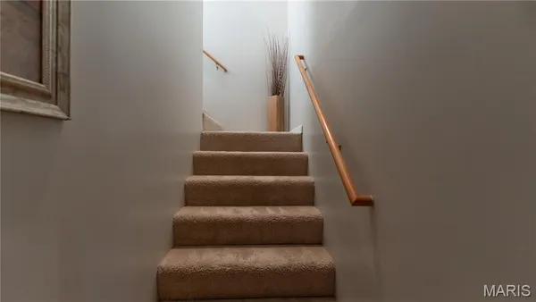 $329,900 | 29499 Walnut Hollow Drive, Wright City, MO 63390