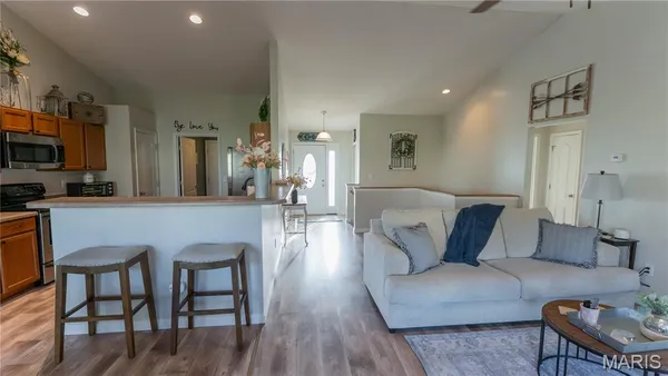 $329,900 | 29499 Walnut Hollow Drive, Wright City, MO 63390