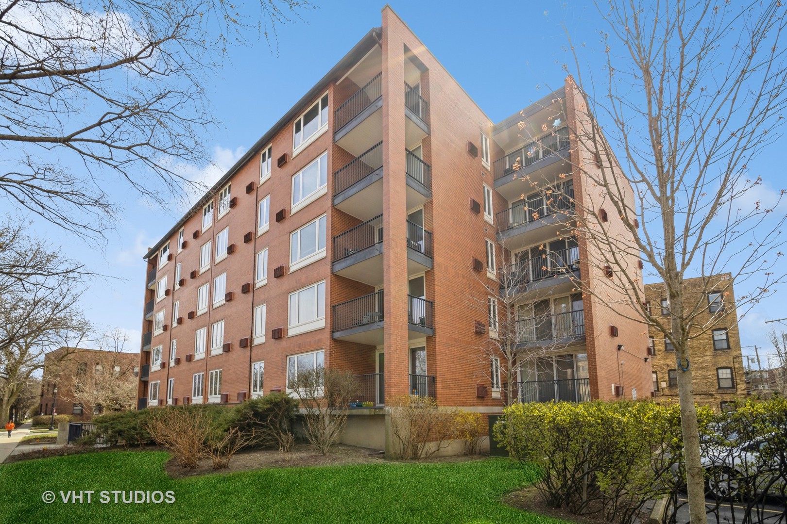 400 Main Street, Unit 2D Evanston, IL 60202 - Photo 2 of 18