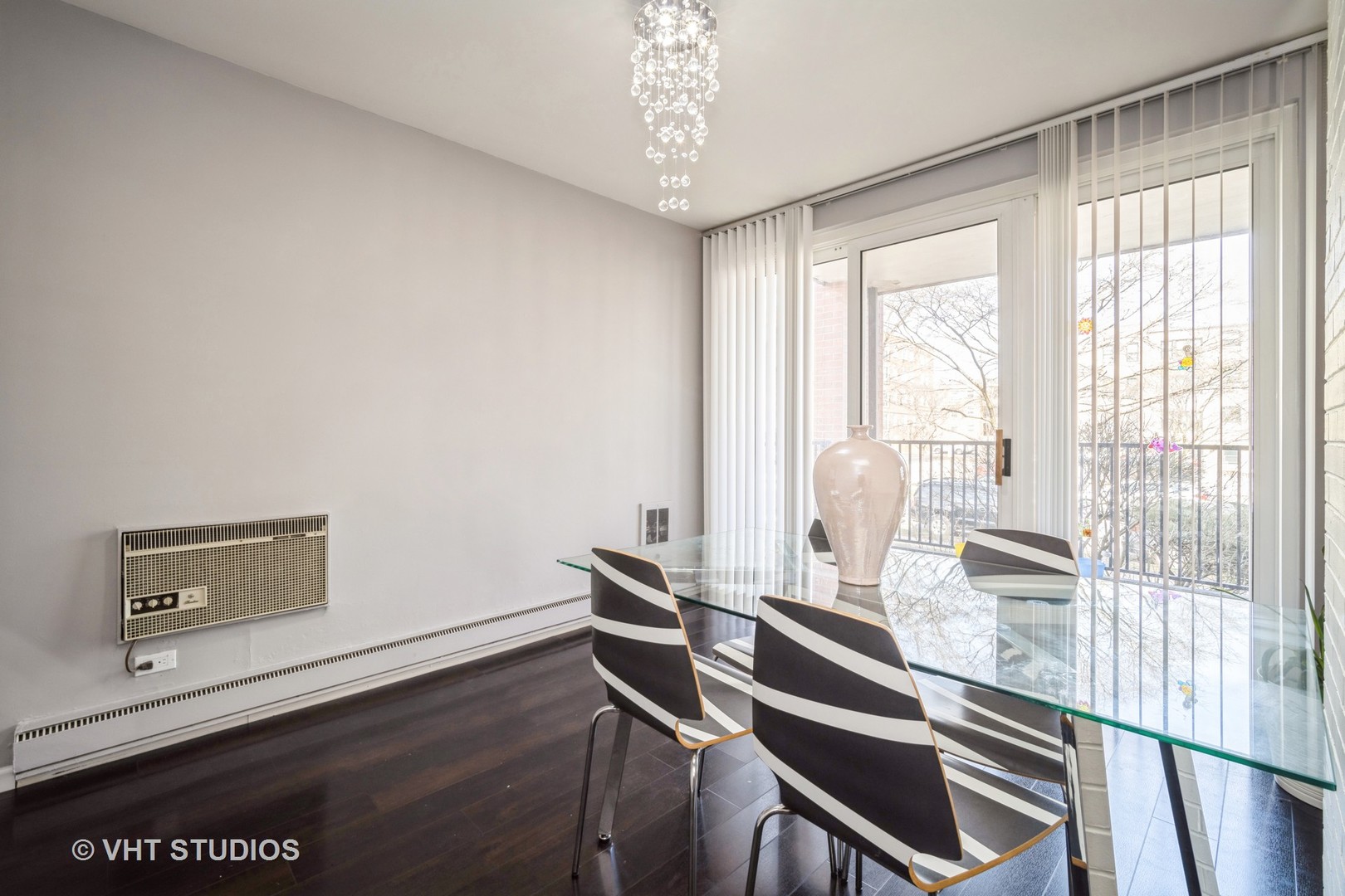 400 Main Street, Unit 2D Evanston, IL 60202 - Photo 9 of 18