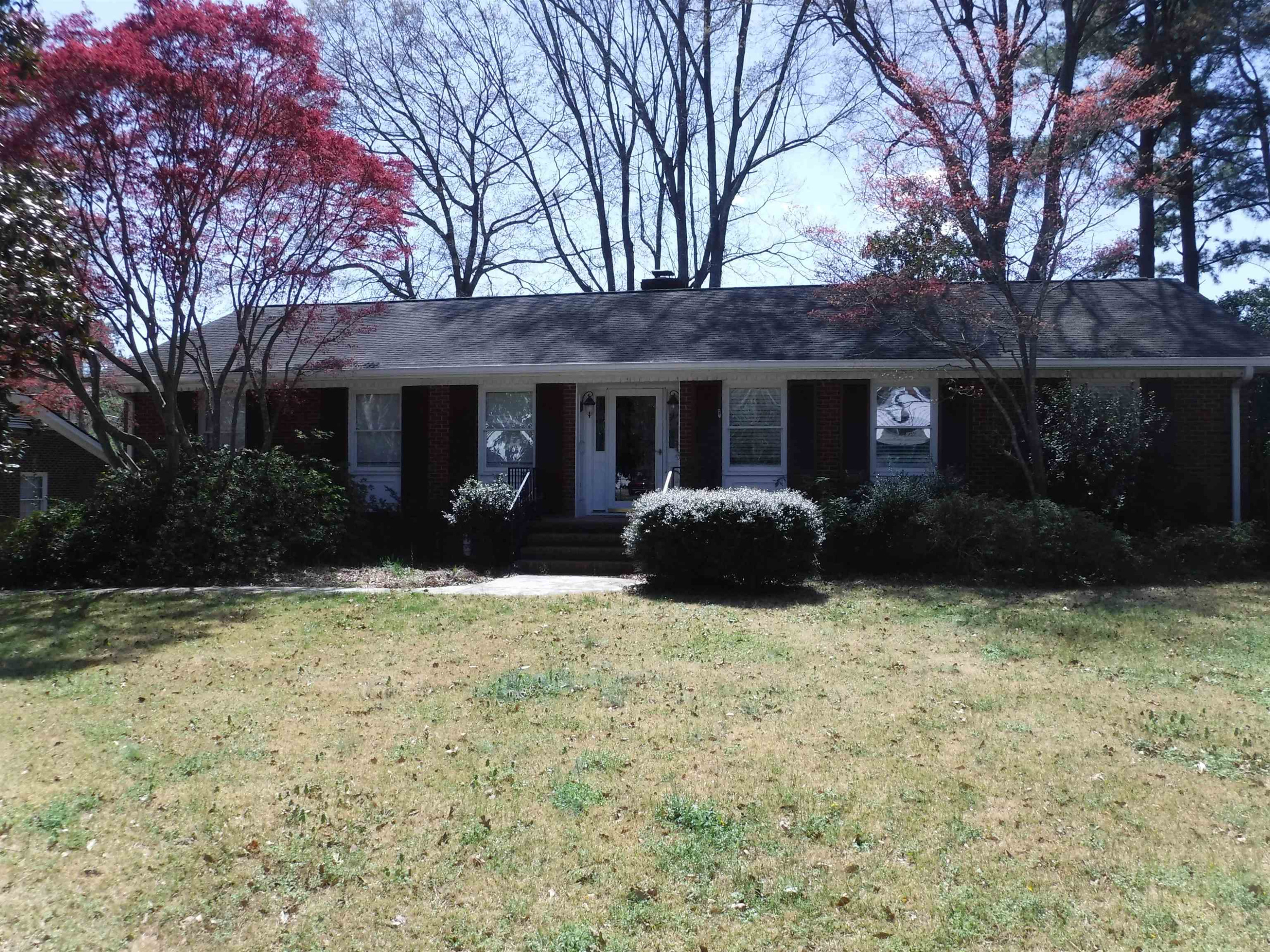 1008 Deerfield Road Raleigh, NC 27609 - Photo 1 of 19 Photo 1