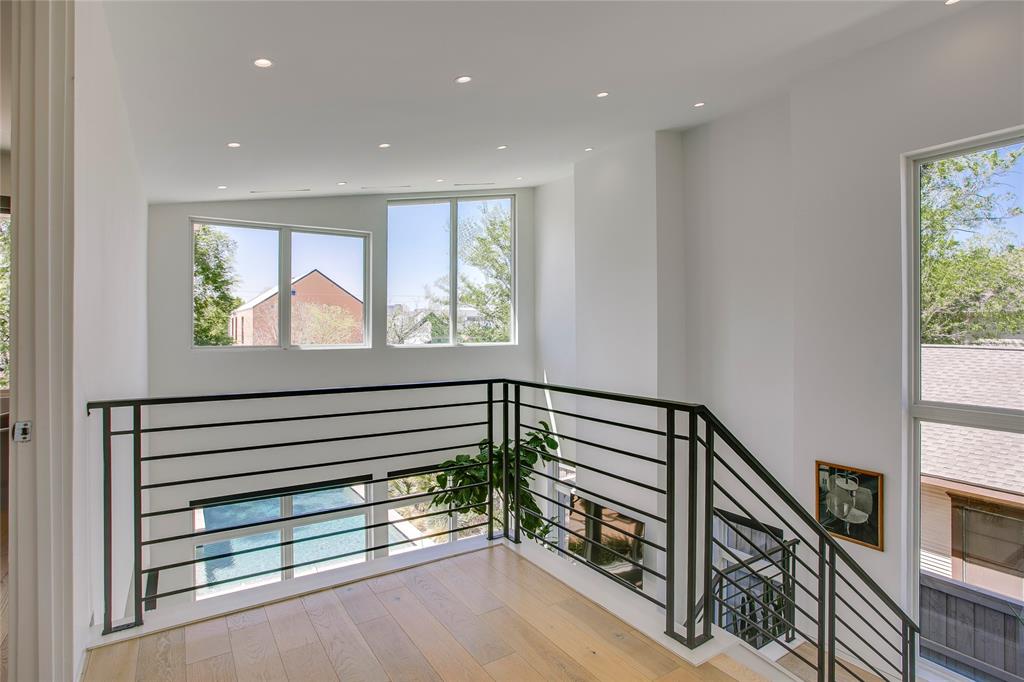 2215 Madera Street Dallas, TX 75206 - Photo 20 of 40