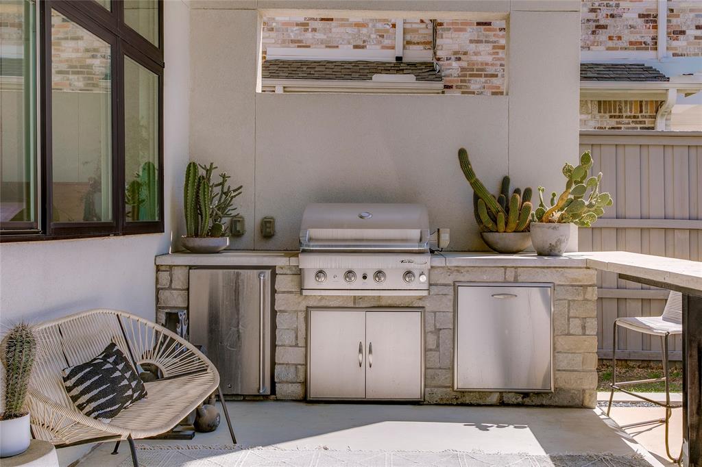 2215 Madera Street Dallas, TX 75206 - Photo 34 of 40