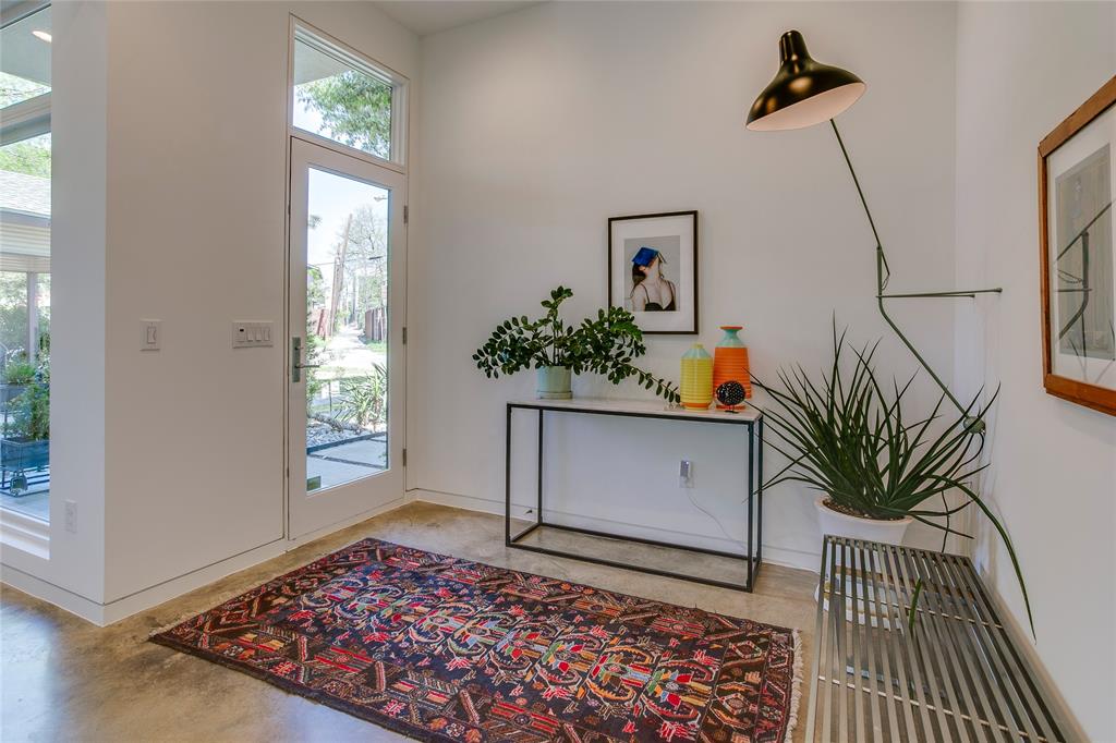 2215 Madera Street Dallas, TX 75206 - Photo 4 of 40