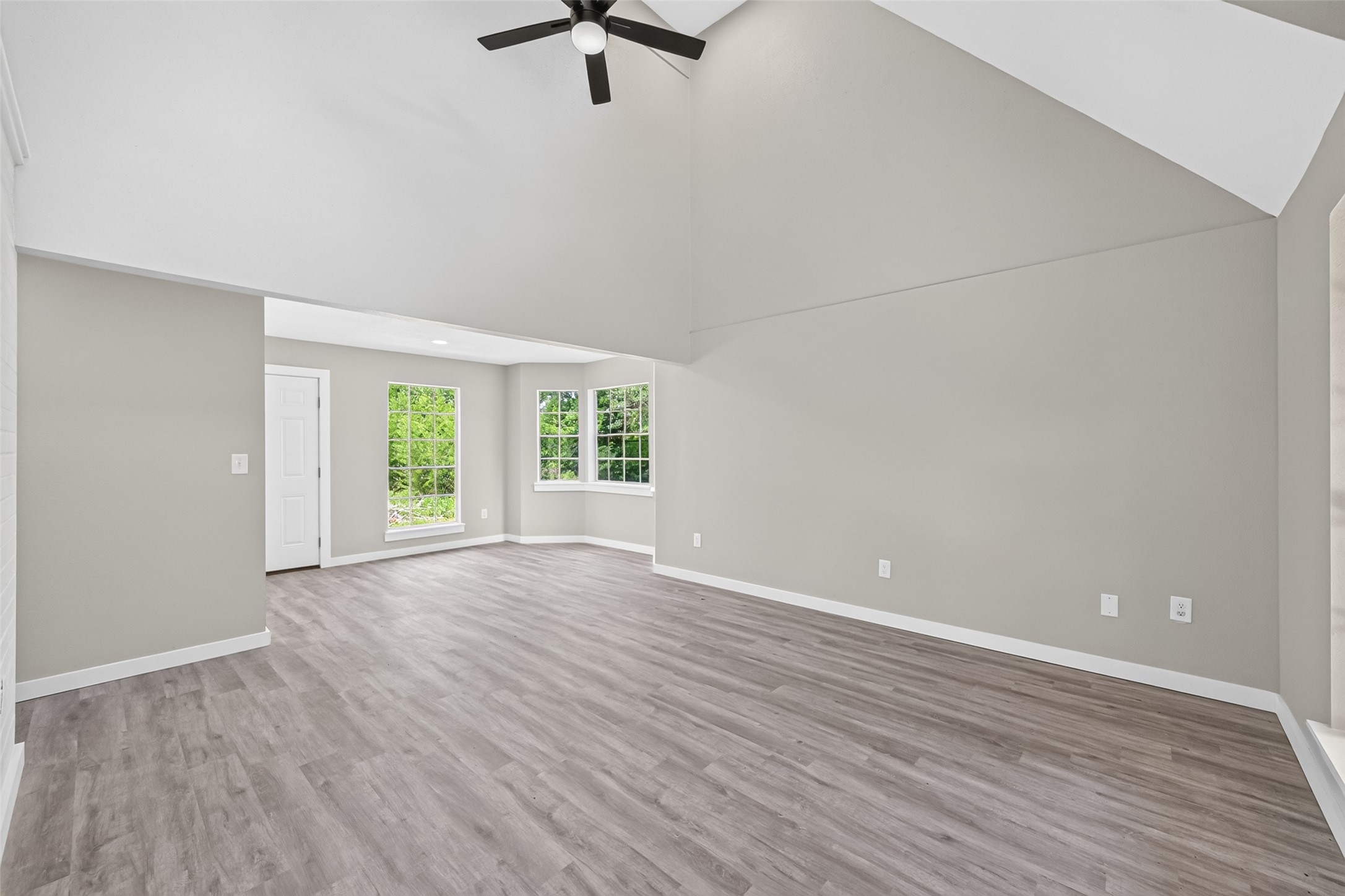 1241 Moody Road Cleveland, TX 77328 - Photo 7 of 47