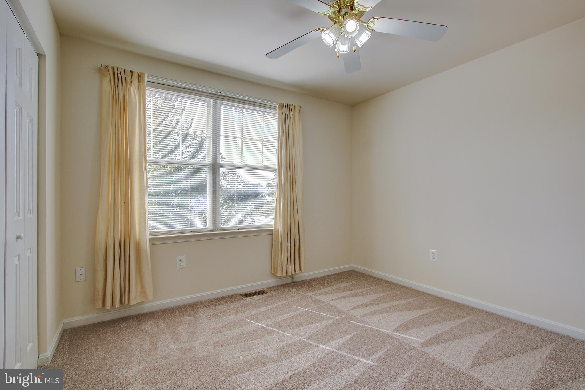 719 Bandshell Street Mount Airy, MD 21771 - Photo 32 of 45