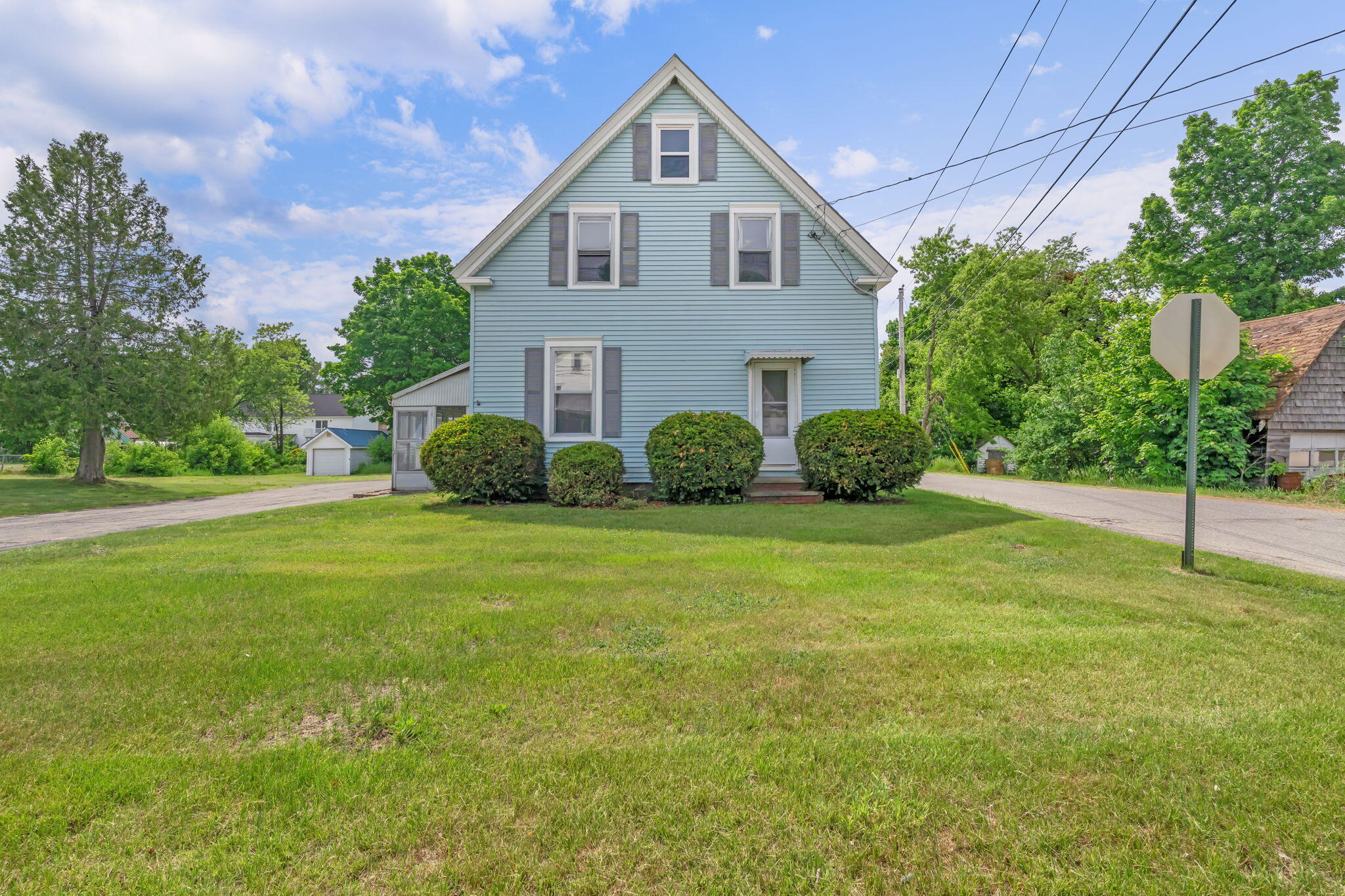 24 Park Street Milo, ME 04463 - Photo 5 of 27 36-web-or-mls-24-park-st