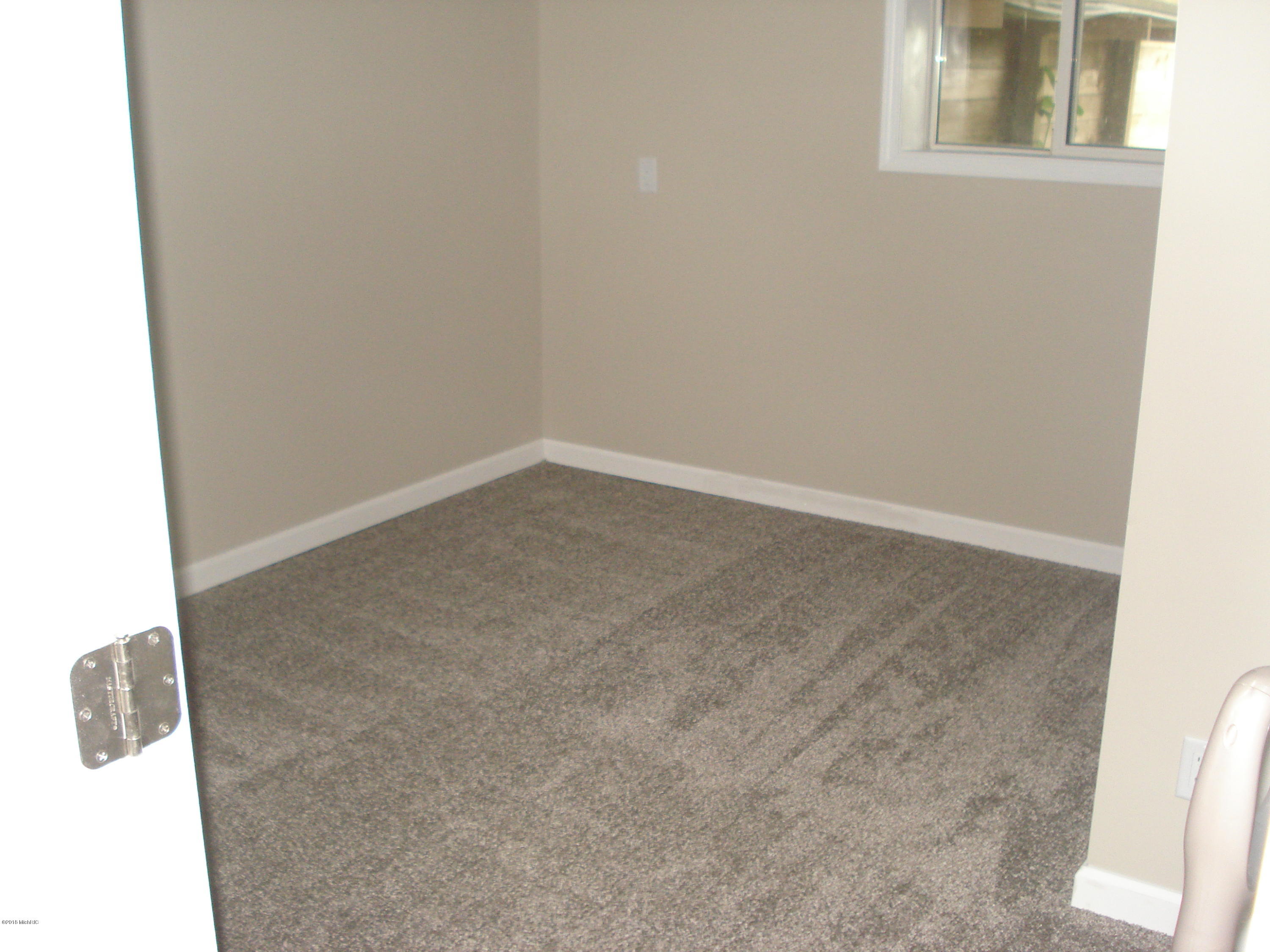4651 Hoover Road Barryton, MI 49305 - Photo 15 of 18 DSC04135
