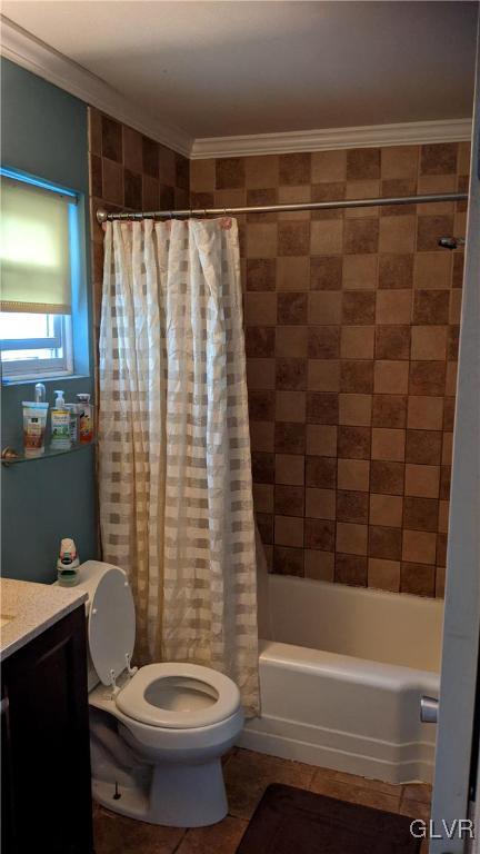 2726 Nottingham Road Bethlehem, PA 18017 - Photo 9 of 17 Full bathroom