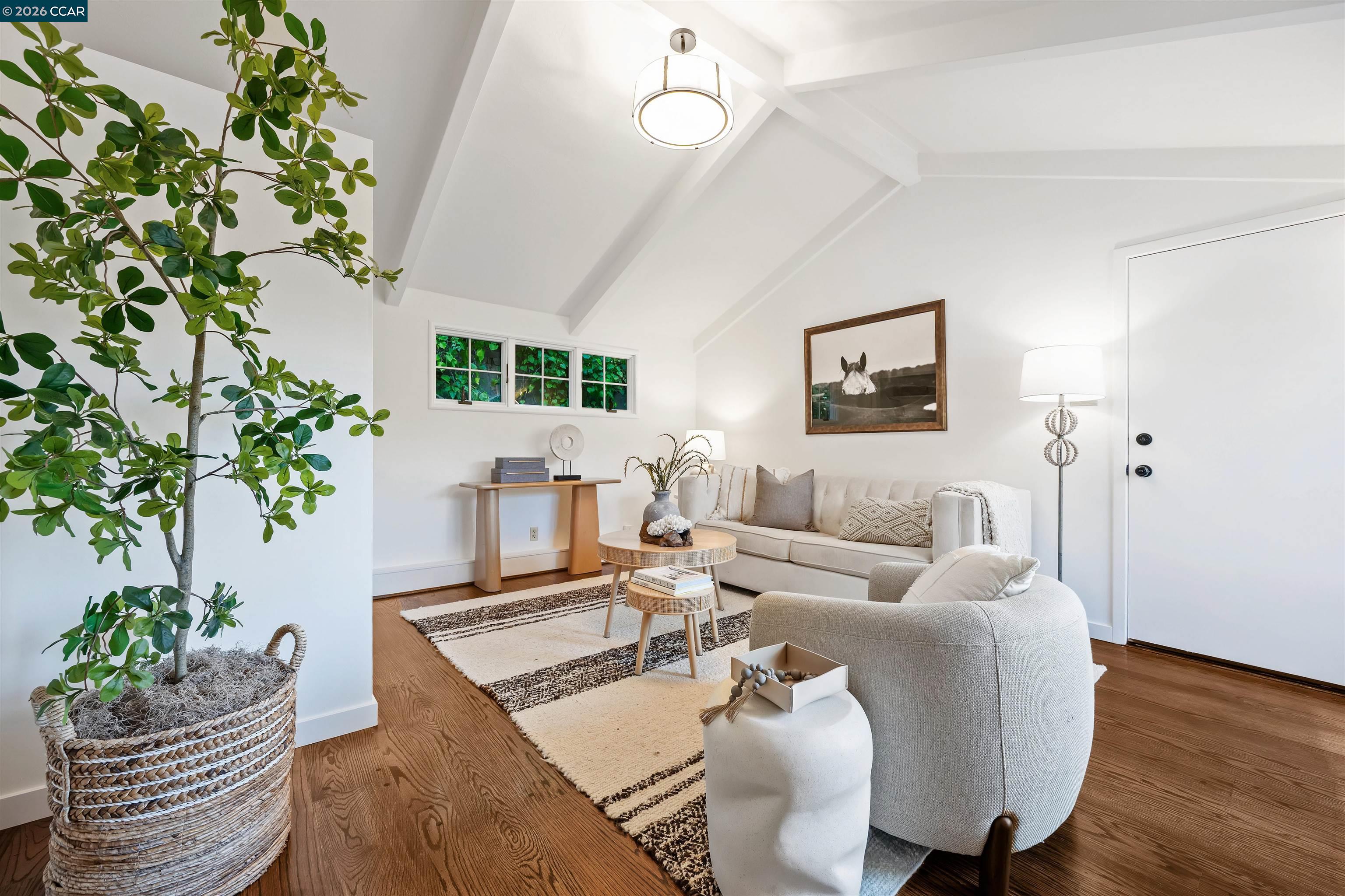 120 Las Vegas Road Orinda, CA 94563 - Photo 11 of 23