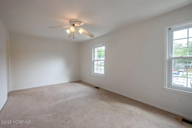 $499,000 | 90 Foxwood Place, Morganville, NJ 07751