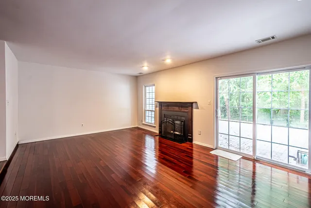 $499,000 | 90 Foxwood Place, Morganville, NJ 07751