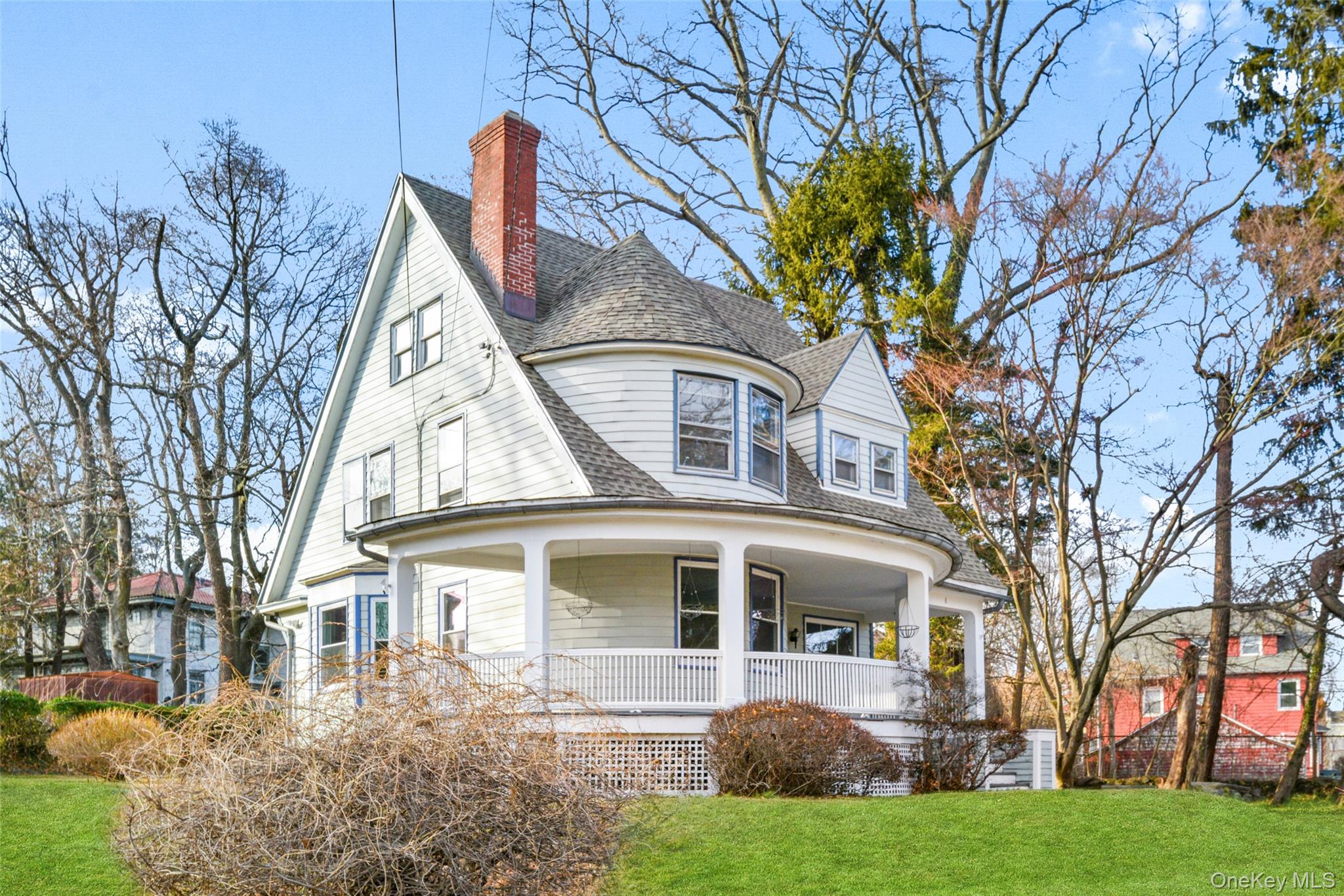 8 The Serpentine New Rochelle, NY 10801 - Photo 1 of 47 Charming 2169 square foot Victorian home in New Rochelle's Historic District