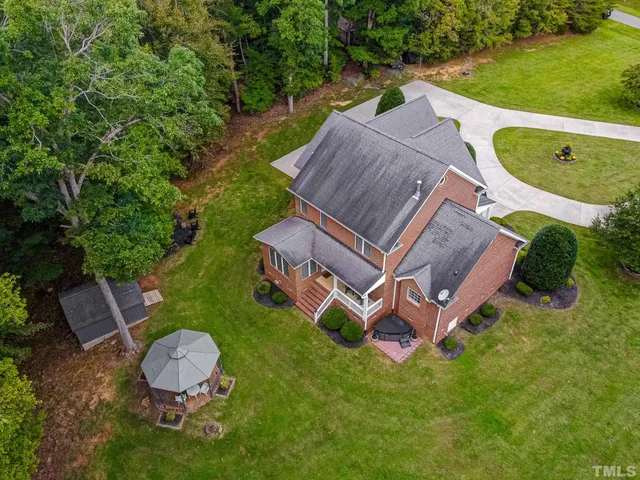 $775,000 | 2727 Cliff View Drive, Graham, NC 27253