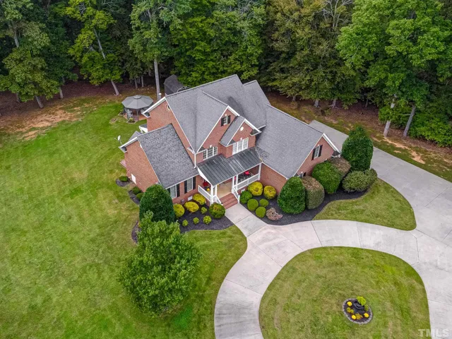 $775,000 | 2727 Cliff View Drive, Graham, NC 27253