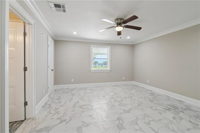 4886 Fran Lane Barataria, LA 70036 - Photo 14 of 31