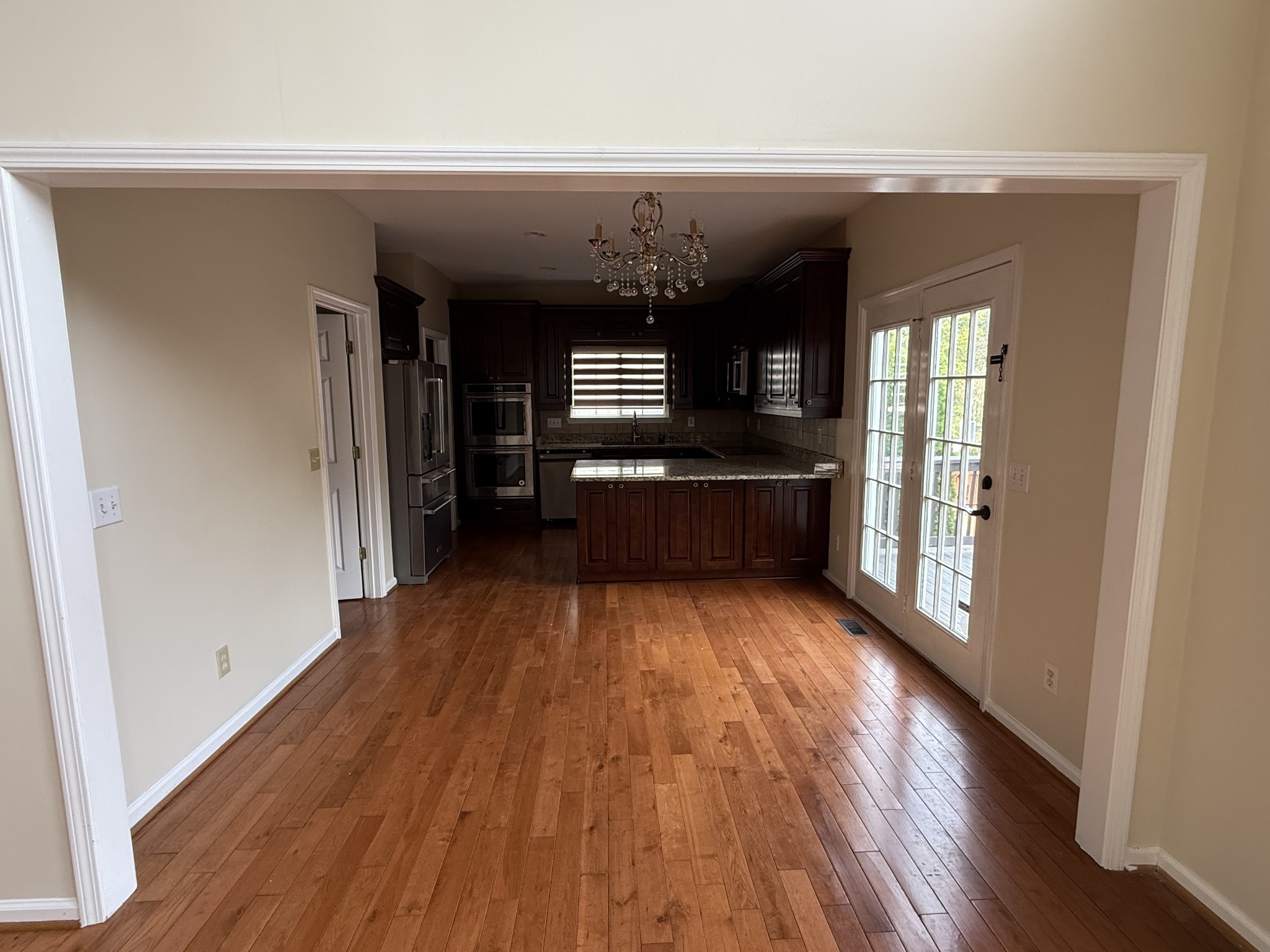 8049 Poplarwood Road Nashville, TN 37221 - Photo 16 of 35