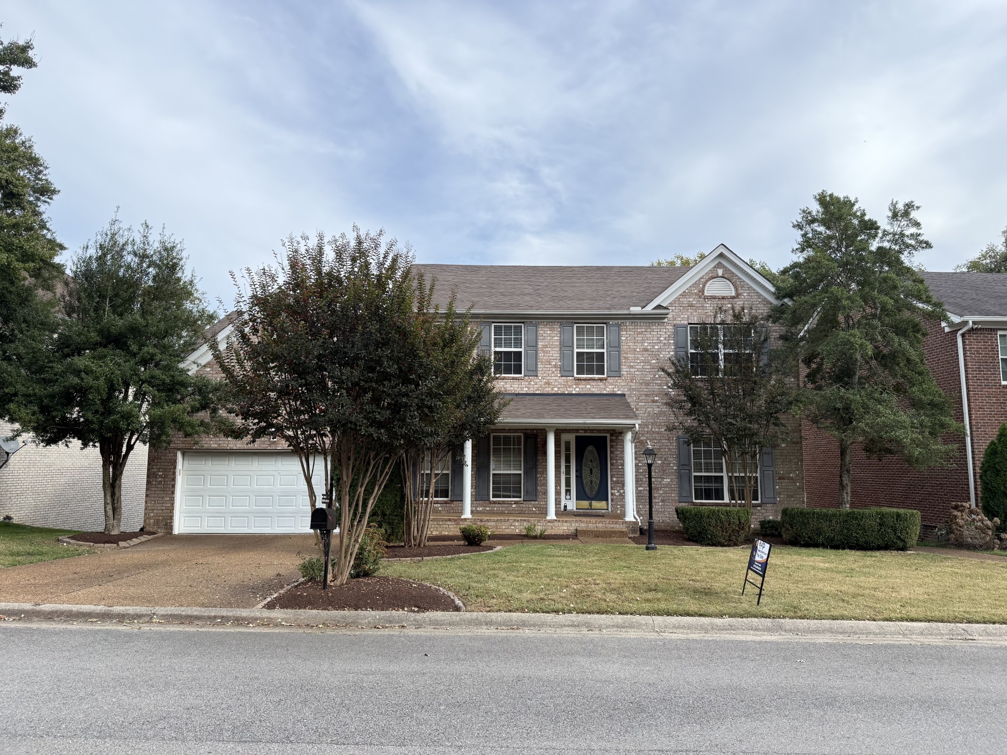 8049 Poplarwood Road Nashville, TN 37221 - Photo 4 of 35