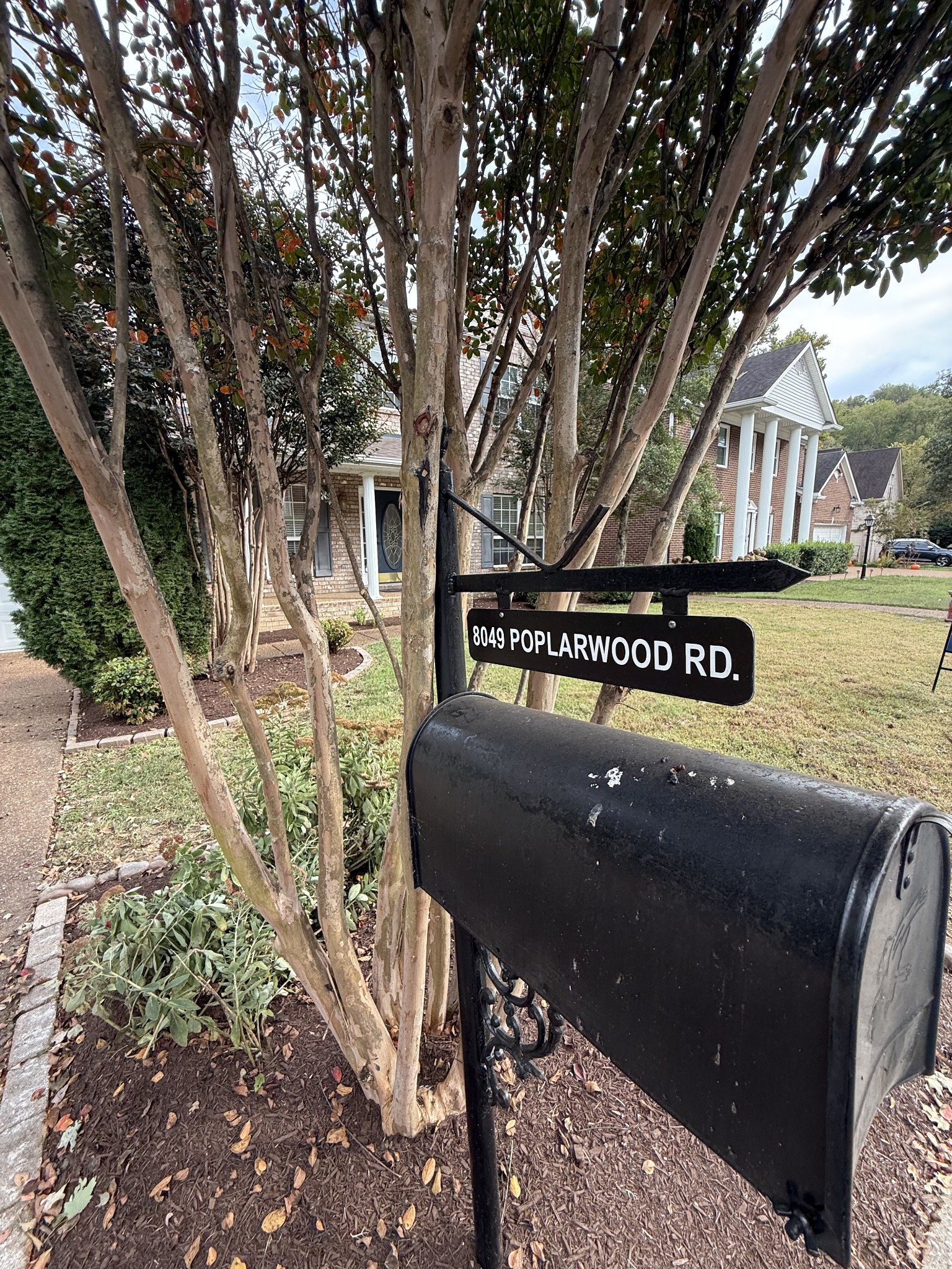 8049 Poplarwood Road Nashville, TN 37221 - Photo 6 of 35