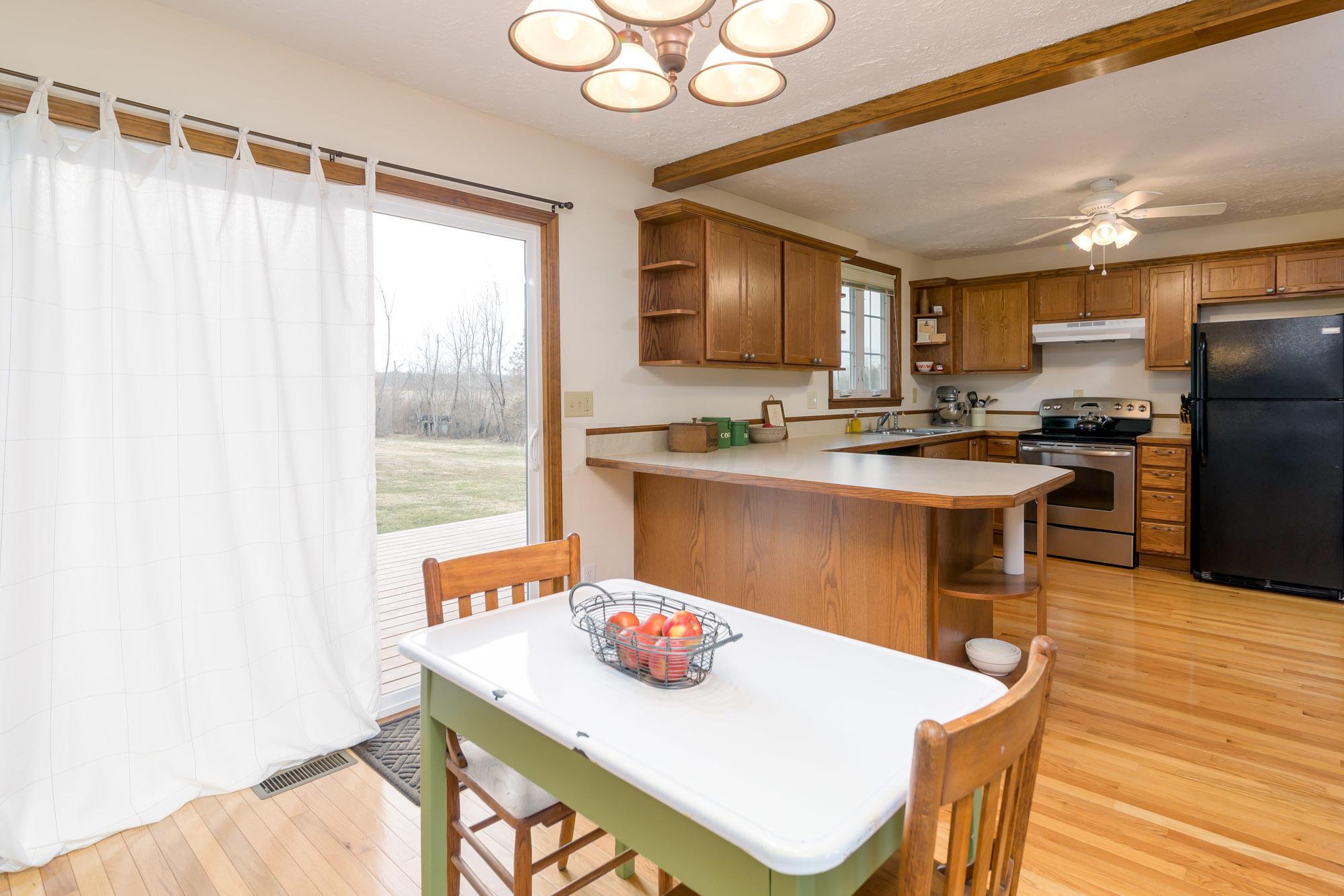 6345 Granville Road Mount Vernon, OH 43050 - Photo 11 of 24 Gallery Image 11