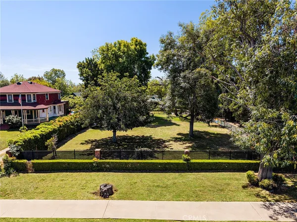 $2,900,000 | 440 West Main Street, Tustin, CA 92780