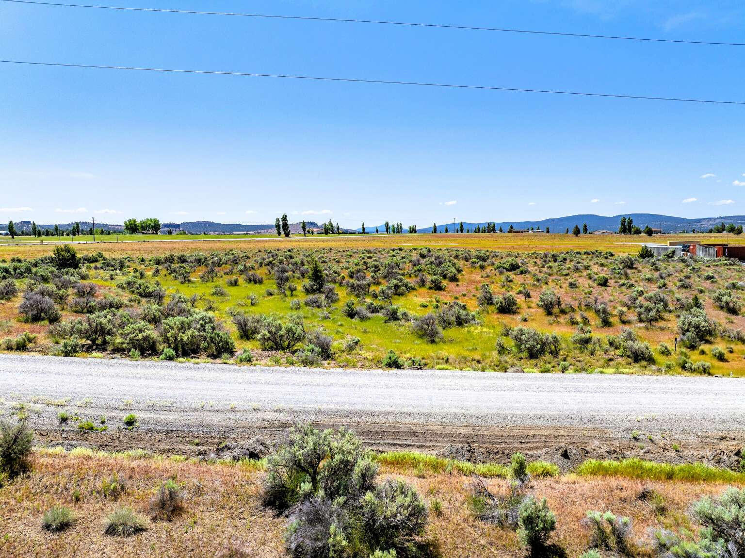 137 Drake Road Alturas, CA 96101 - Photo 4 of 16 a view of an ocean