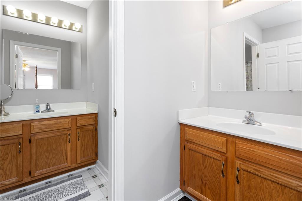 244 Laurel Ridge Lane Lexington, NC 27295 - Photo 25 of 41 Gallery Image 25