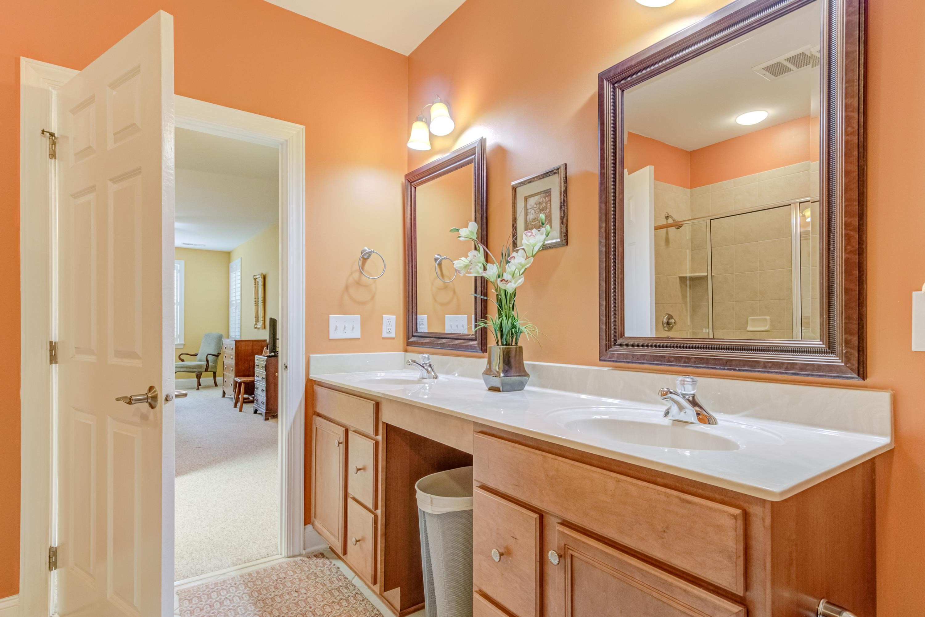 10400 Rosegate Court, Unit 4 Raleigh, NC 27617 - Photo 17 of 27 Photo 17