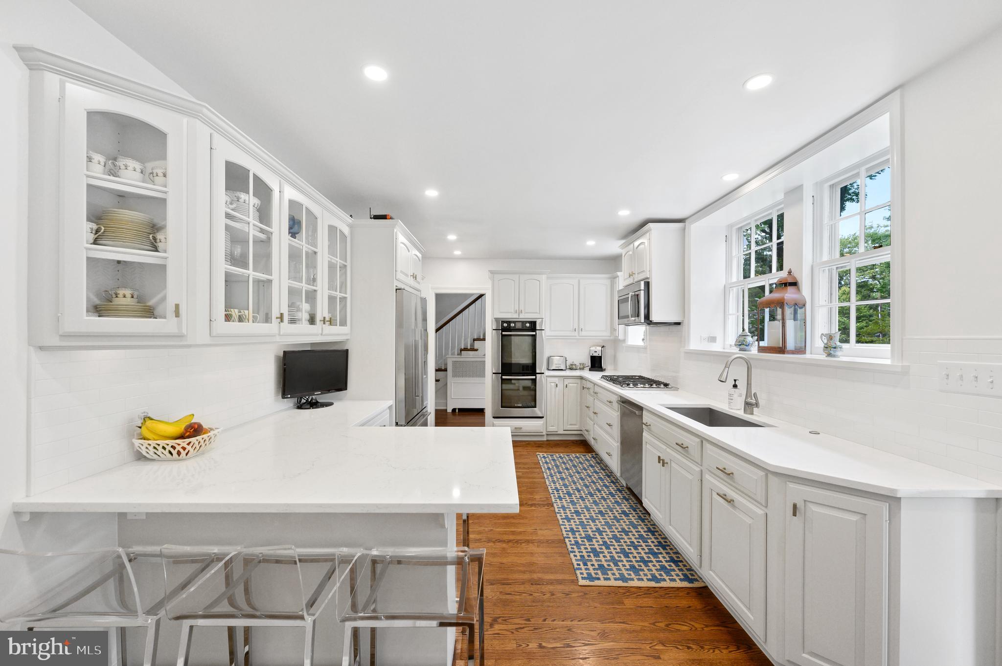 133 Ashwood Road Villanova, PA 19085 - Photo 14 of 51 Stunning all-white Kitchen renovated in 2019