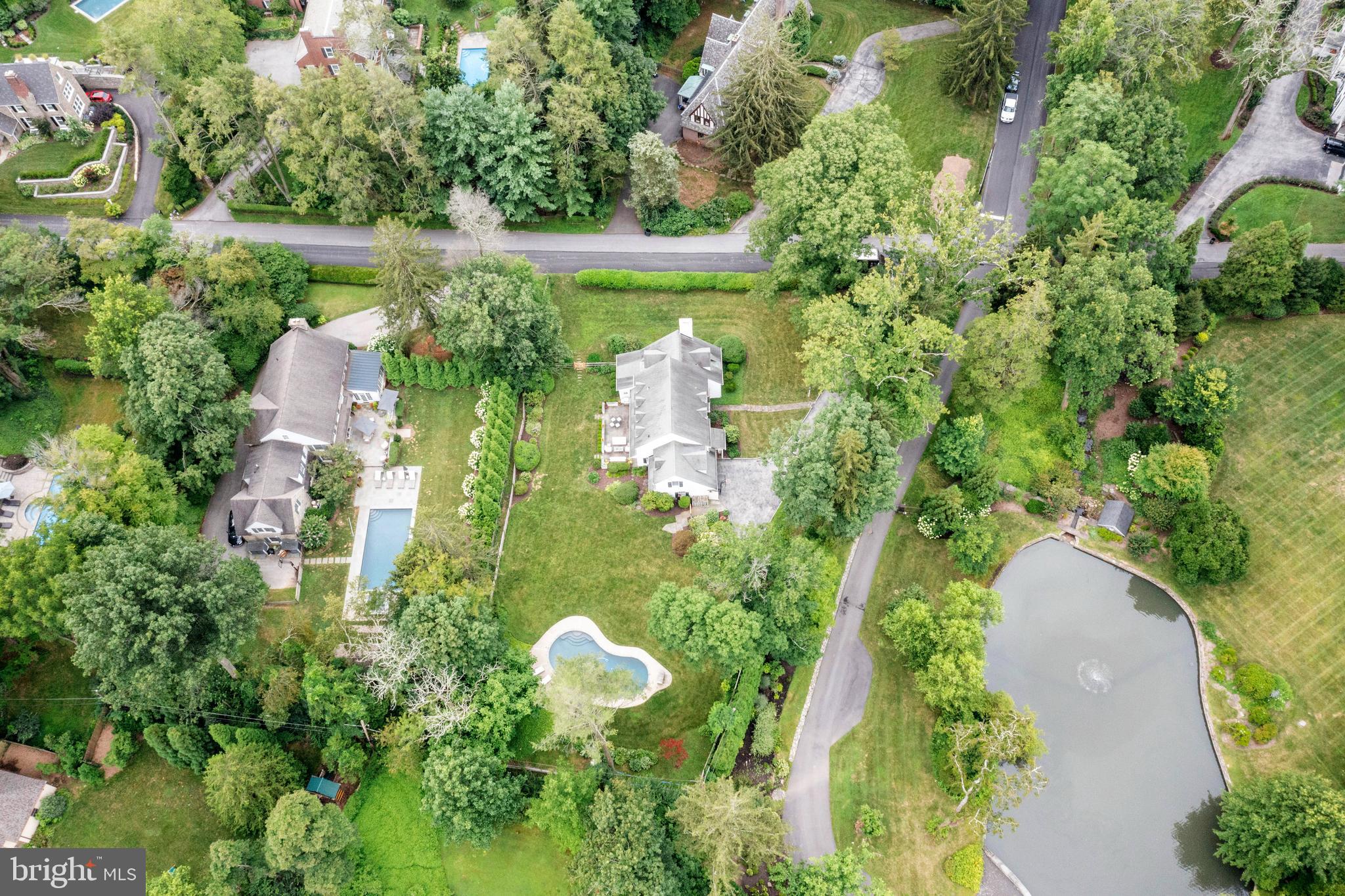133 Ashwood Road Villanova, PA 19085 - Photo 50 of 51 Aerial view of surrounding homes & pond