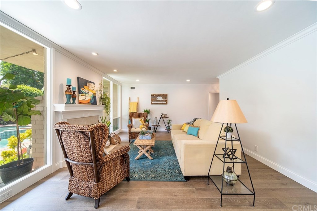 13682 Wheeler Place Tustin, CA 92780 - Photo 11 of 39