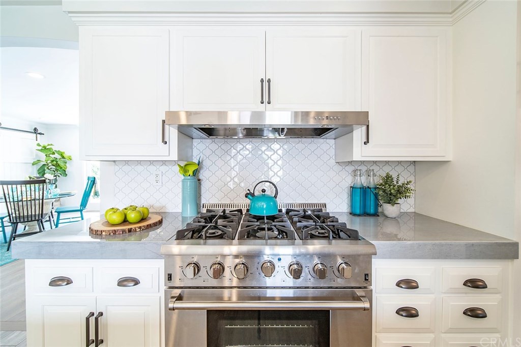 13682 Wheeler Place Tustin, CA 92780 - Photo 13 of 39