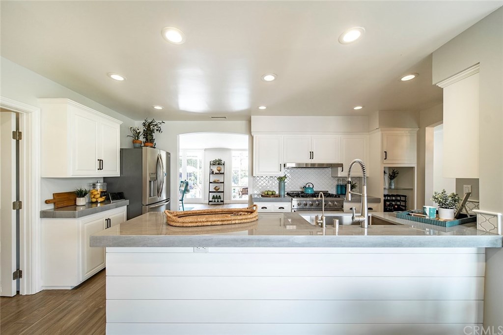 13682 Wheeler Place Tustin, CA 92780 - Photo 20 of 39