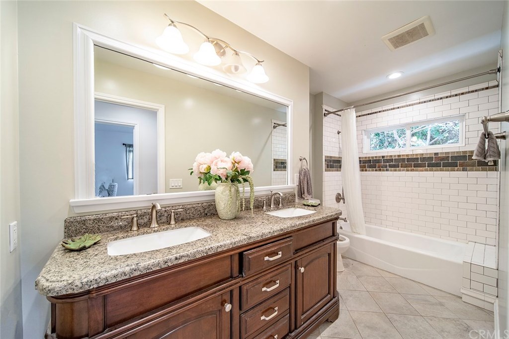 13682 Wheeler Place Tustin, CA 92780 - Photo 33 of 39