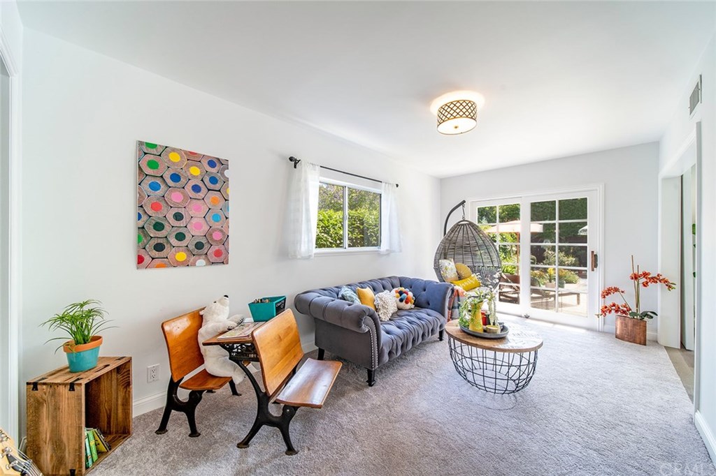 13682 Wheeler Place Tustin, CA 92780 - Photo 7 of 39