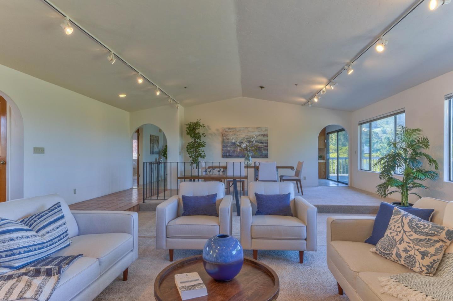 25380 Boots Road Monterey, CA 93940 - Photo 11 of 43 Gallery Image 11