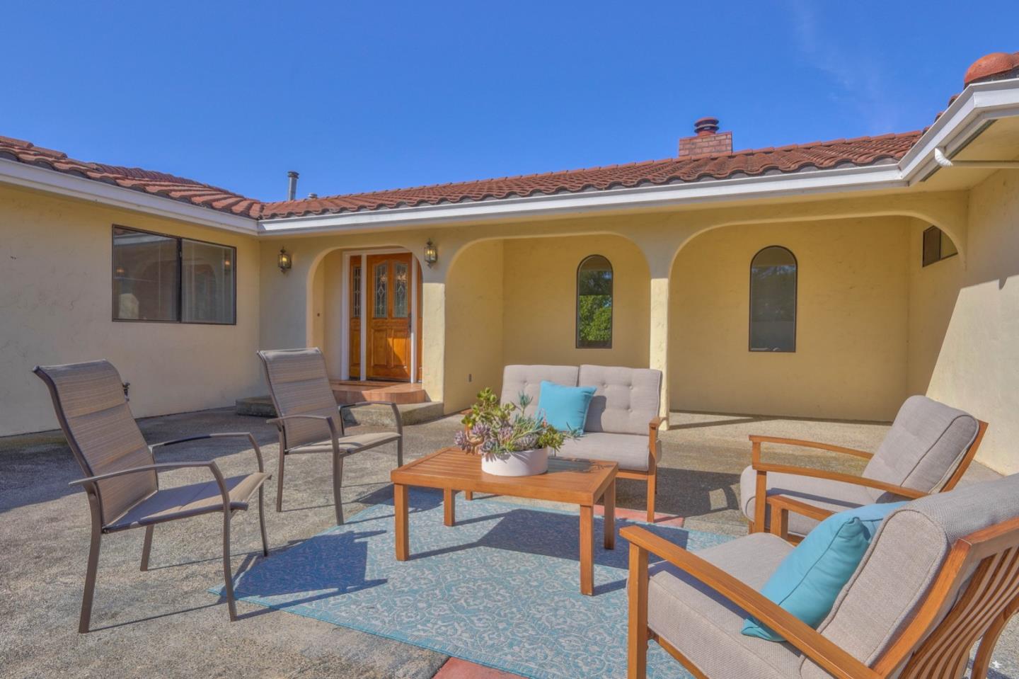 25380 Boots Road Monterey, CA 93940 - Photo 4 of 43 Gallery Image 4