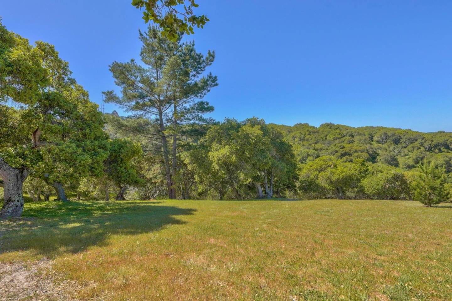 25380 Boots Road Monterey, CA 93940 - Photo 42 of 43 Gallery Image 42