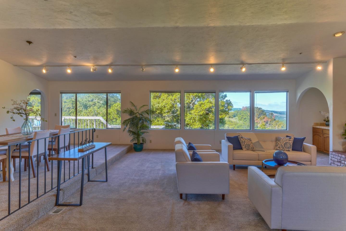 25380 Boots Road Monterey, CA 93940 - Photo 7 of 43 Gallery Image 7