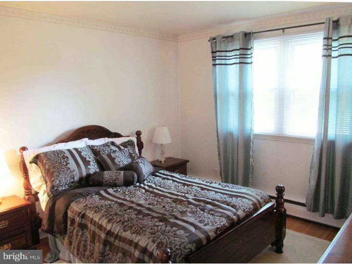 103 Parry Road Cinnaminson, NJ 08077 - Photo 17 of 21 Bedroom 2