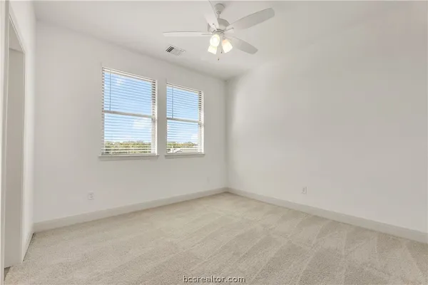 $591,900 | 5084 Acadia Loop, Bryan, TX 77802