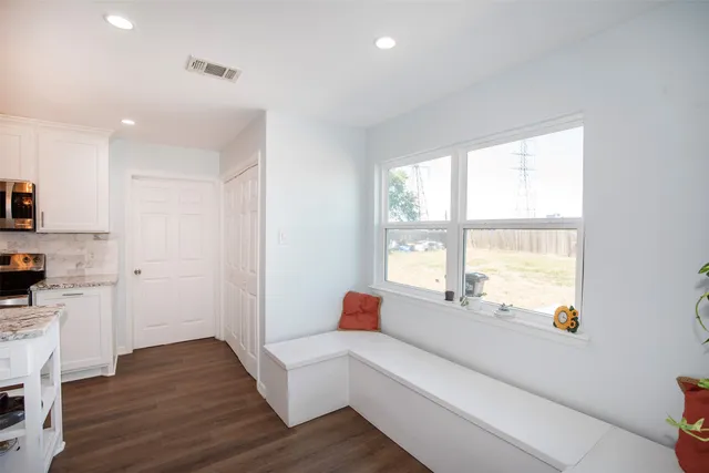 $2,200 | 8903 Kirkmont Drive, Houston, TX 77089